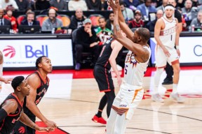 清晨NBA常规赛焦点战，多特蒙德豪取连胜，压力陡增，年轻球员得到机会的简单介绍九游娱乐平台